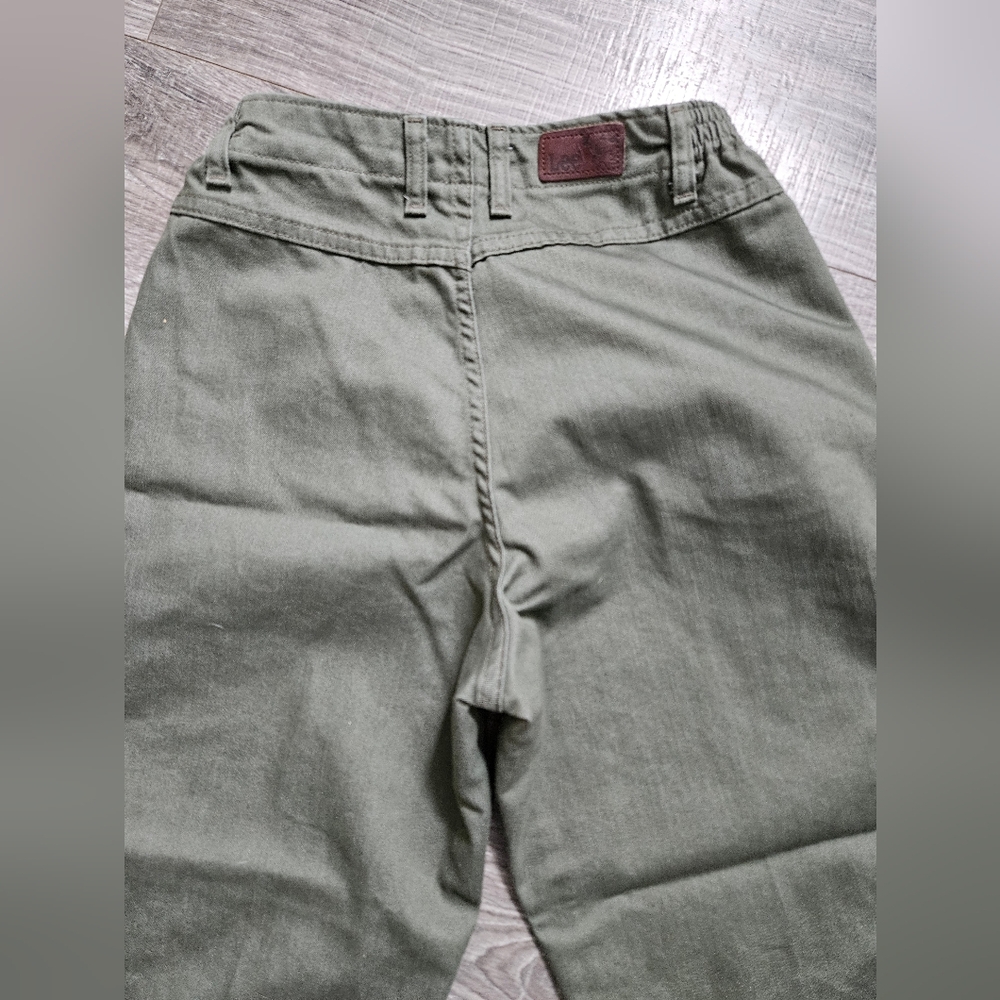 Lee At The Waist Relaxed Fit Side Elastic Tapered Leg Green Khaki Pant 8 Petite - Picture 7 of 8